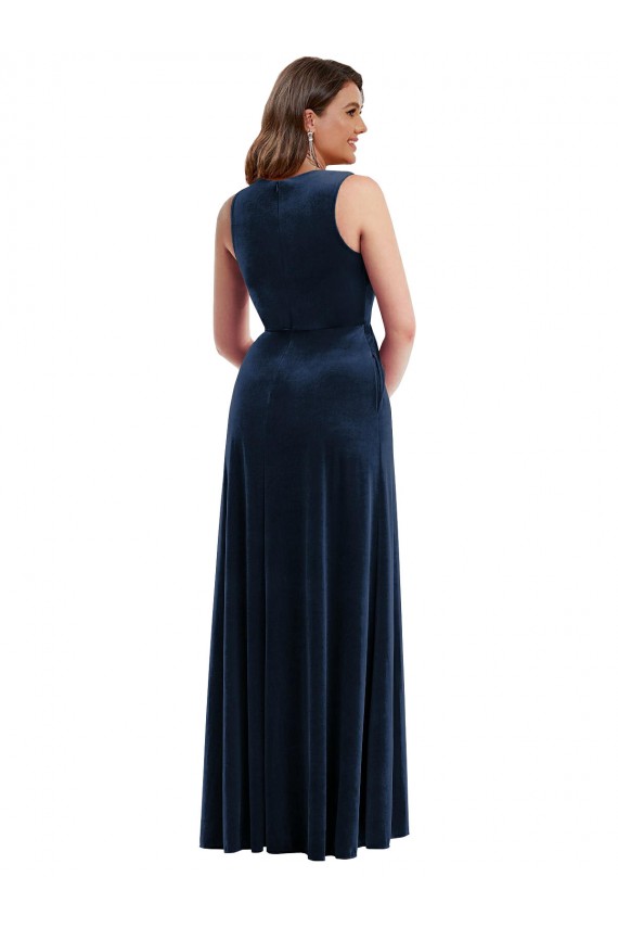 Long Sleeveless Stretch Velvet Dark Navy Sheath Plus Size Formal Evening Dress