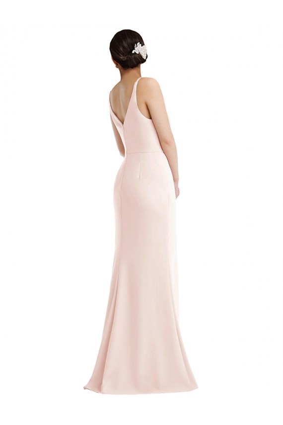 Long Sleeveless Stretch Crepe Pink V-Neck Trumpet Formal Evening Dress